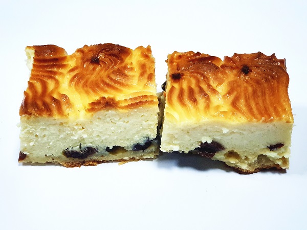 Чізкейк з родзинками